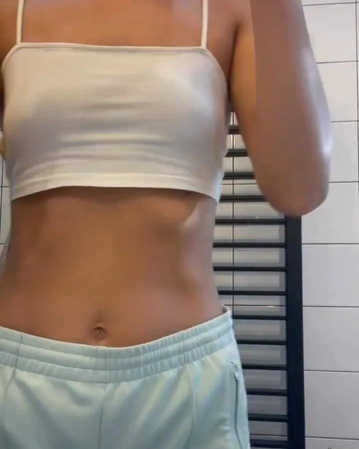 Olina_Broucek