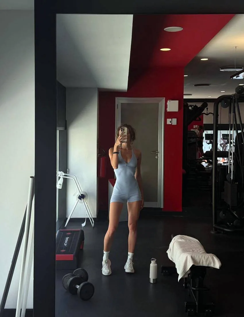 MonikaXo